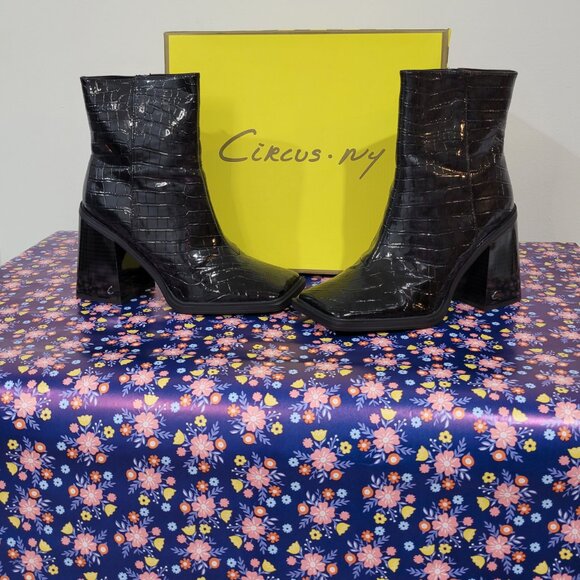 CIRCUS NY by SAM EDELMAN  CROC EMBOSSED ANKLE BOOTS NWOT - Picture 2 of 14